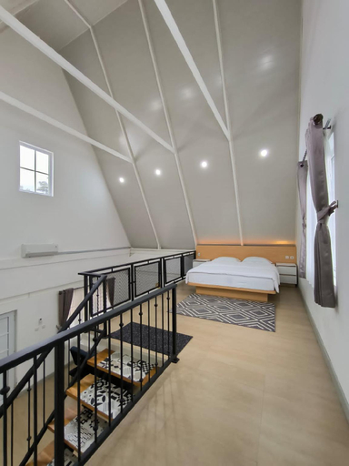 Bedroom 14