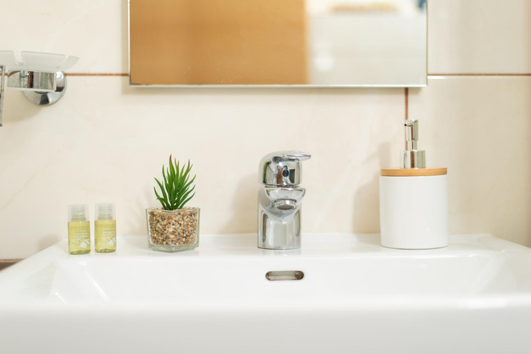 Bathroom, Villa Madunic with private swimming pool, Cista Provo