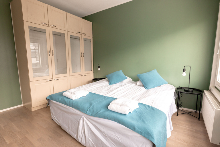 Bedroom 3, 2ndhomes Stunning Penthouse with Sauna, Uusimaa