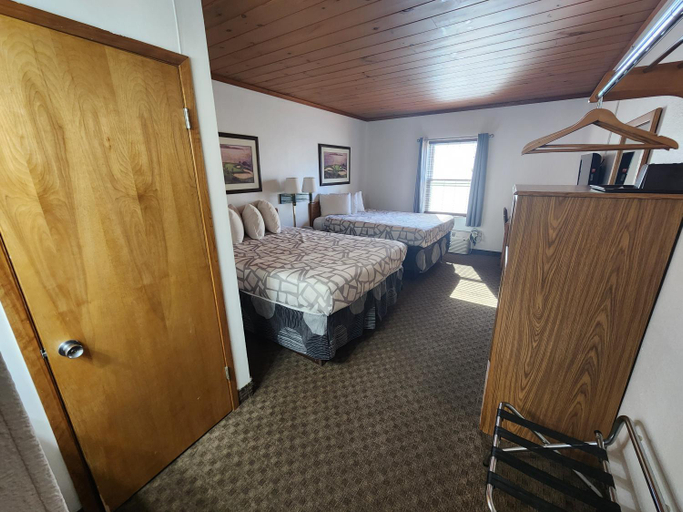 Bedroom, Lantern Motel, Grant
