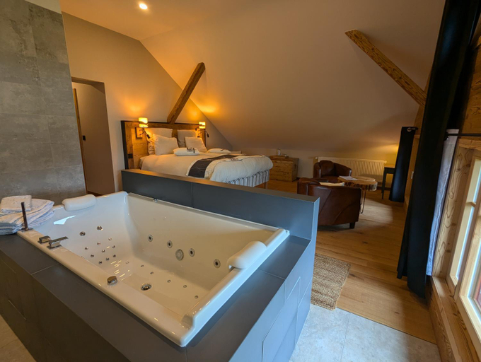 Others 4, Maison Le ROZET, Doubs