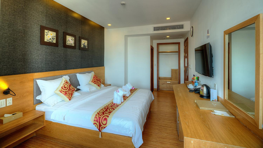 Bedroom 6