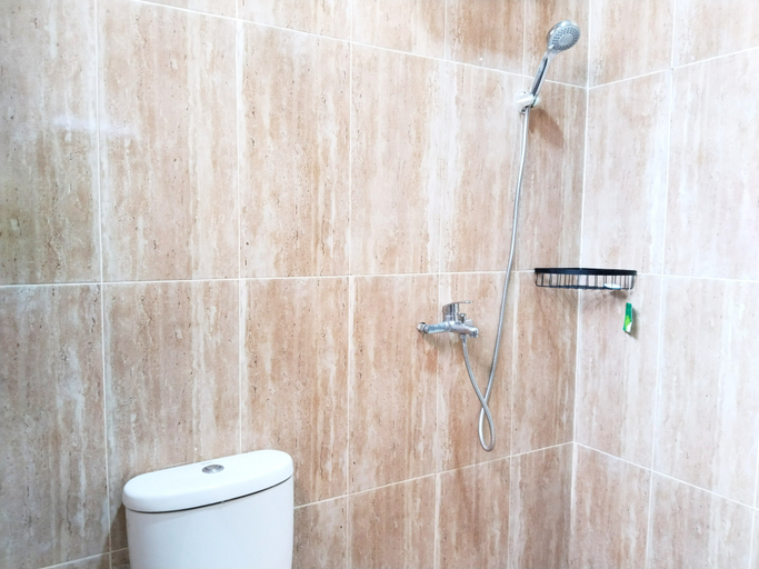 Bathroom 5, Roemah Kavaleri powered by Cocotel, Bandung