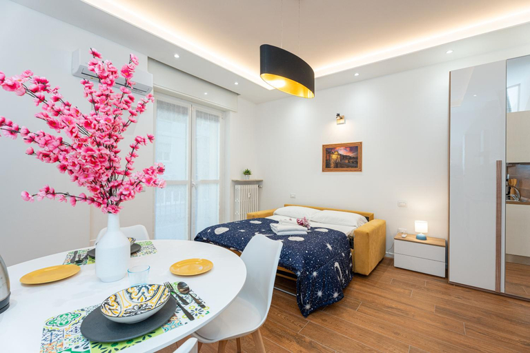 Dining Room 11
