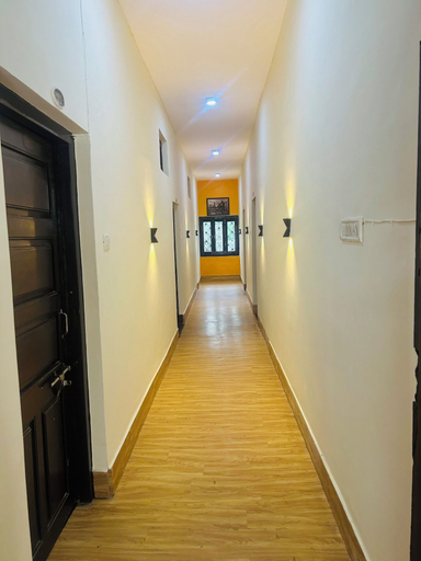 Others, Data Inn, Sirohi