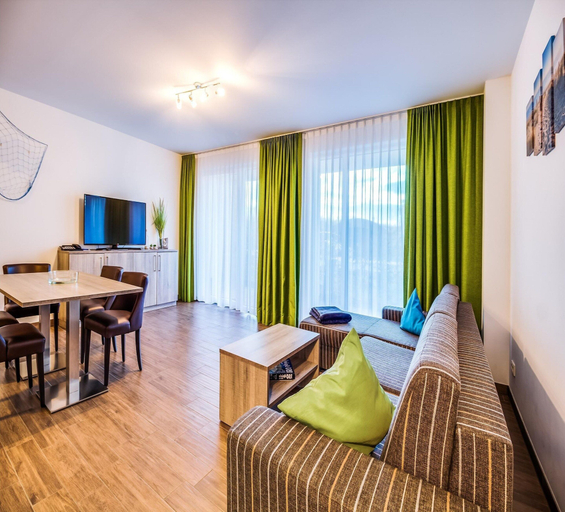 Primary image, Luxuriose Ferienwohnung am Stormthaler See, Leipzig