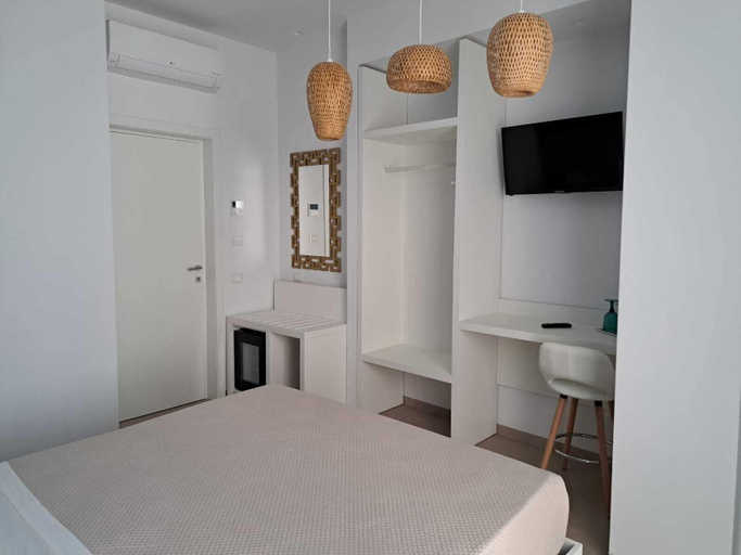 Bedroom 4, Le Dune Luxury Rooms, Foggia