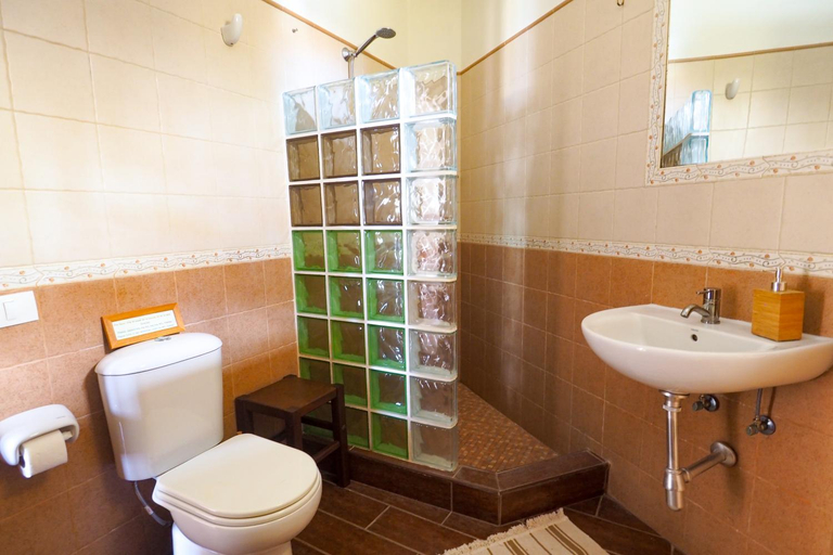 Bathroom 3, CasArte, Santa Cruz de Tenerife