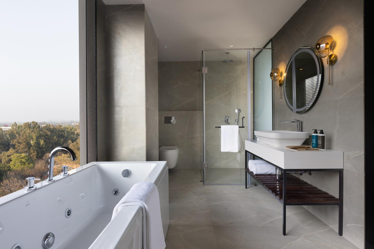 Bathroom 4