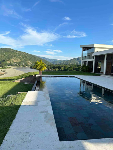 Sport & Beauty 4, Casa Rio Adentro, Sopetrán