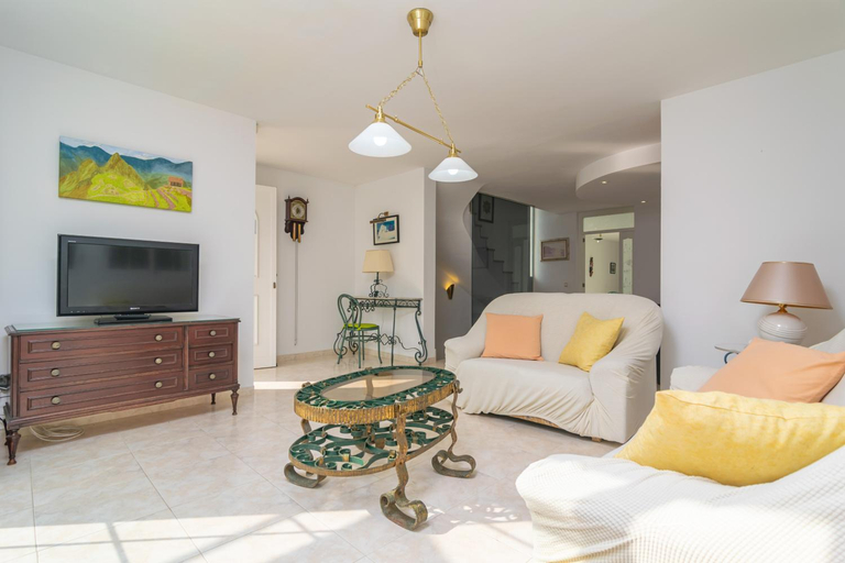 Others 5, Cas Ferrer -Bonaire-, Baleares
