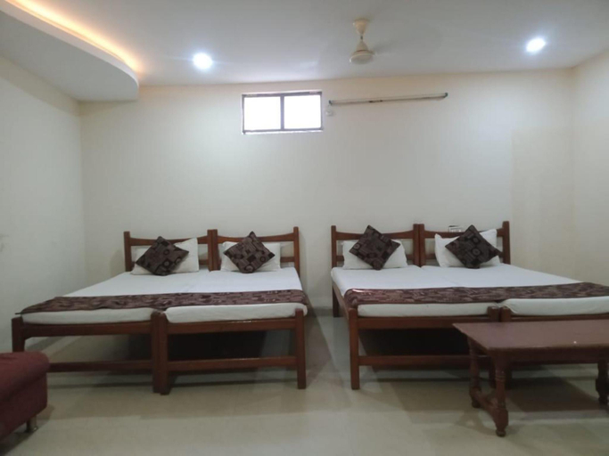 Public Area 5, Goroomgo Mourya Inn Madhya pradesh , Harda