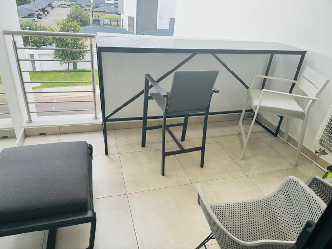 Others 5, Luxury 3 Bedroom Apartment in Carlswald, City of Johannesburg