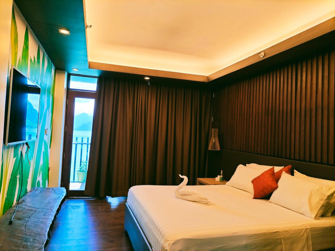 Bedroom 8