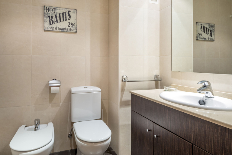 Bathroom 4, Alcam Badalona Playa Norte, Barcelona