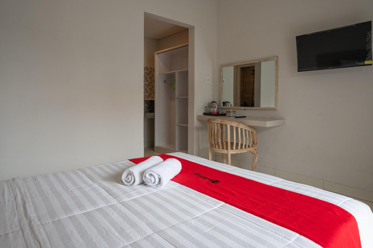 Bedroom 8