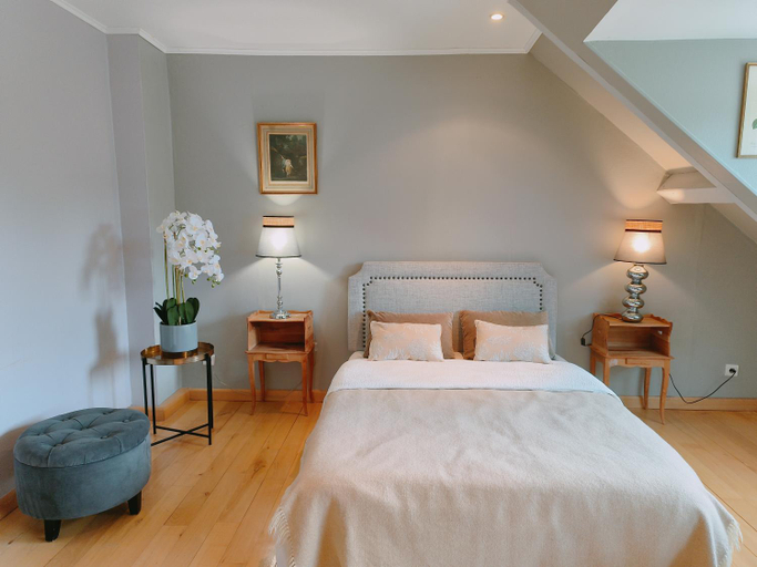 Bedroom 1, Suite familiale "Le Logis des Ptits Lynx", Jura