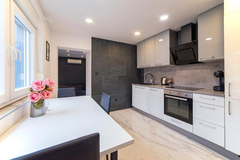 Others 4, Beautiful and cozy apartment, Zagreb