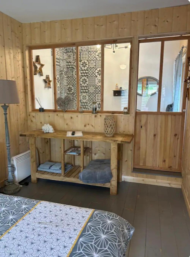 Others 4, Le chalet du bonheur, Gironde