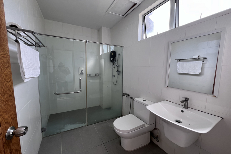 Bathroom 3