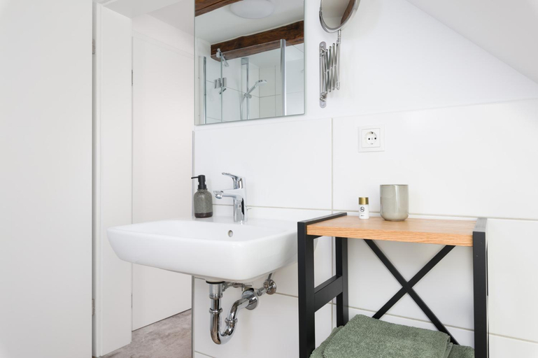 Bathroom 4, Hotel zur Traube, Neustadt an der Aisch-Bad Windsheim