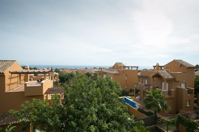 Others 5, Villas Av Los Altos De Marbella, Málaga
