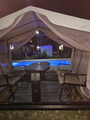 Others 5, Chez Gabrielle, Kafue