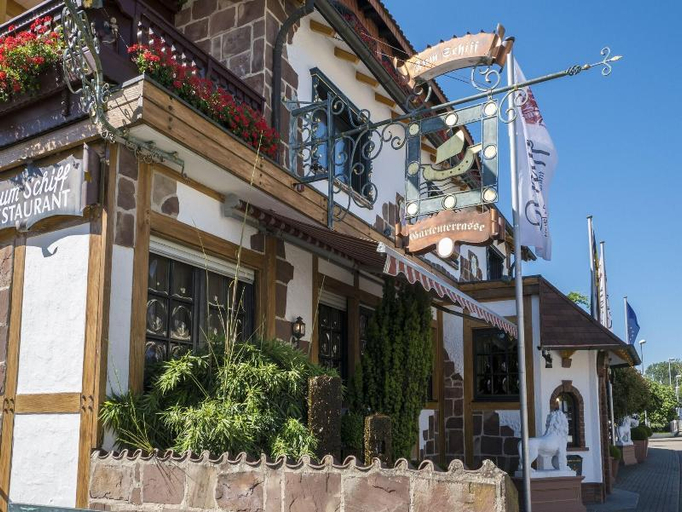 Exterior & Views 1, Hotel Restaurant Schiff, Ortenaukreis