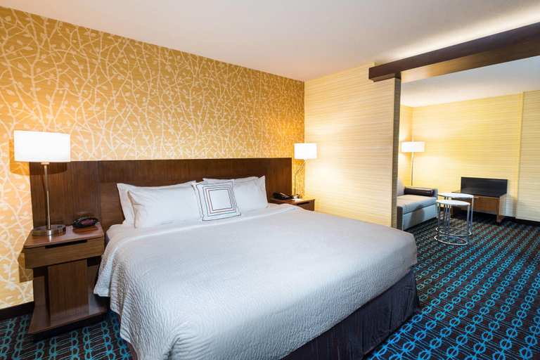 Bedroom 3, Fairfield by Marriott Inn & Suites Uncasville Grot, New London