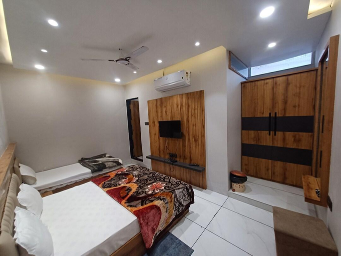 Bedroom 3, HOTEL UJJAIN PRIDE, Ujjain
