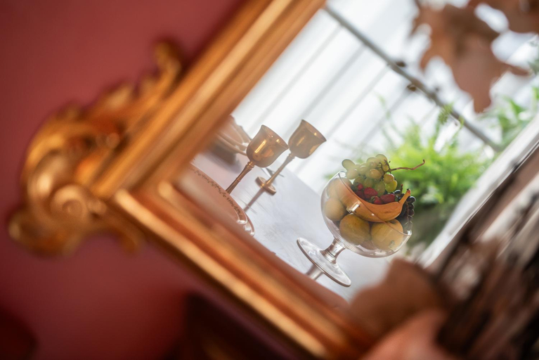 Food & Drinks, BIBI BOUTIQUE AREZZO Living Suite Rosafragola & Verdeconiglio, Arezzo