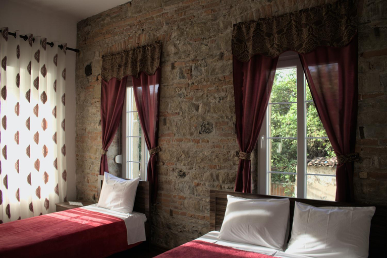 Bedroom 2, Domus Hotel, Korçës