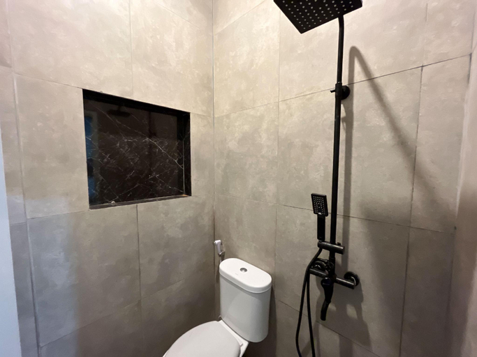 Bathroom 3