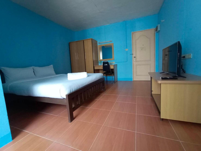 Bedroom 6
