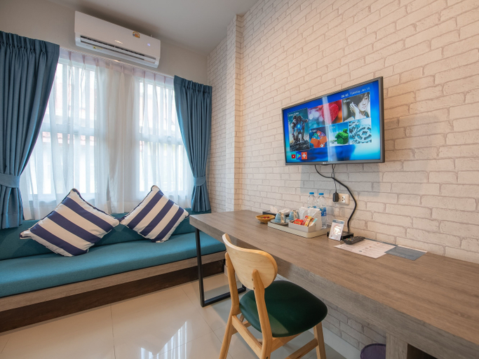 living_room 8