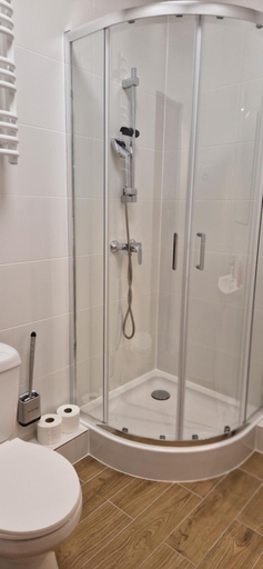 Others 4, Travel House, Szczecin