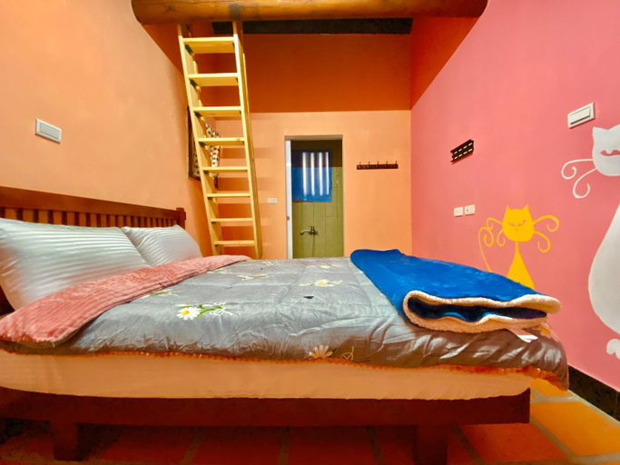 Bedroom 16