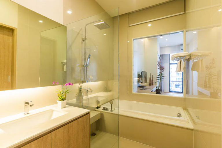Bathroom 5, The Residence on Thonglor, Wattana