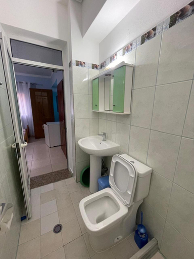 Bathroom, Vila Frroku, Lezhës