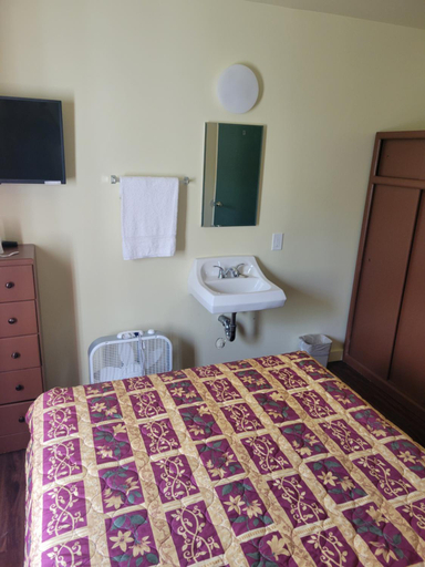 Bedroom 3, Randolph Hotel, Los Angeles