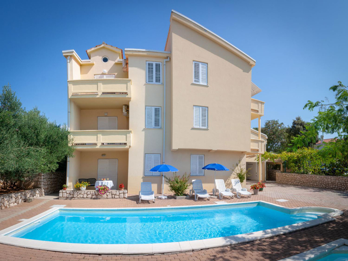 Others 3, Apartments Villa Ana 1, Pag