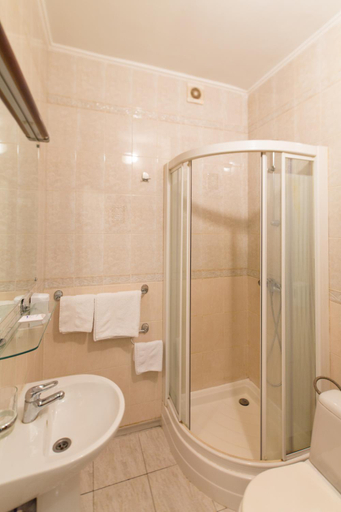 Bathroom 3, Zhayvir, Sviatoshyns'kyi