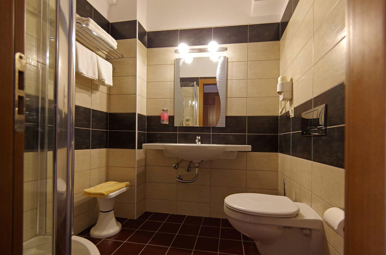 Bathroom 3, Sun Beach Platamon Resort, Central Macedonia