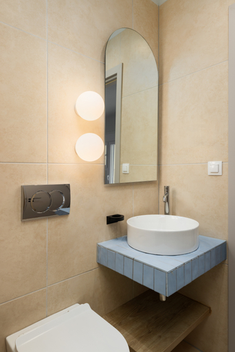 Bathroom 5, Celine Volos By Halu!, Thessaly