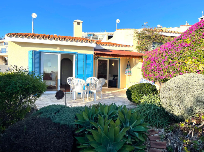 Exterior & Views 1, Mediterranean Cottage, Sea View, Great Location