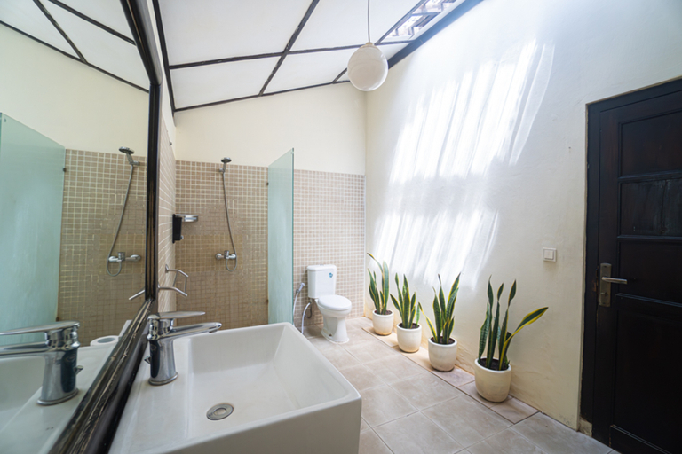 Tigalima Homestay - Tap to explore photos