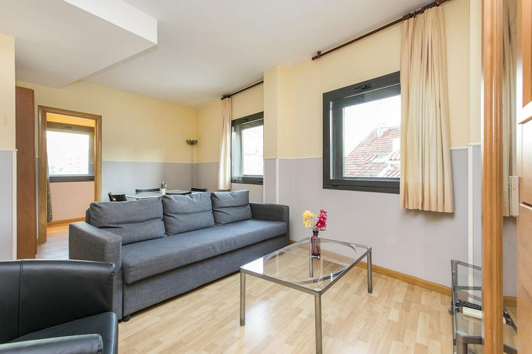 Others 3, Apartments Sata Park Guell Area, Barcelona