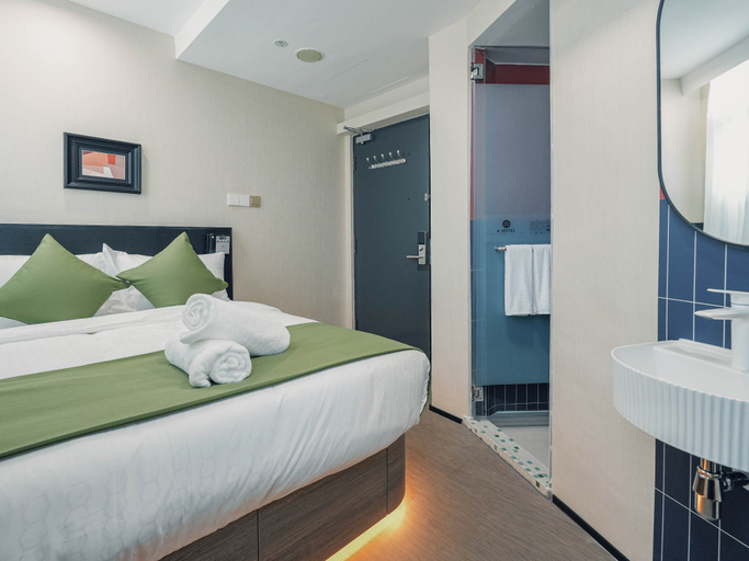 Bedroom 13