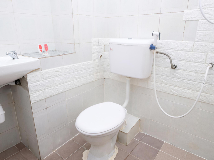 Bathroom 2, Hotel Kenangan, Kota Bharu