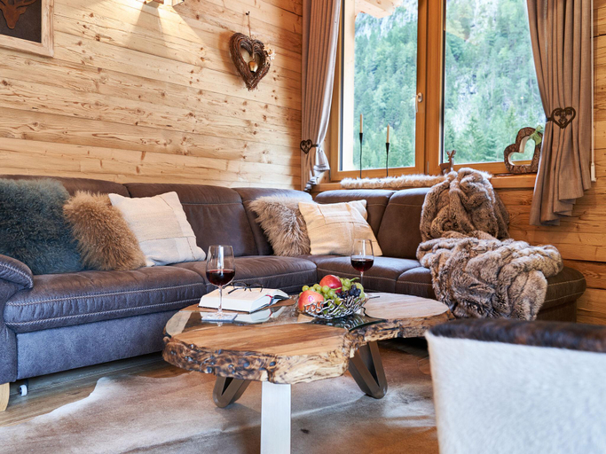 Others 2, Chalet in Leutasch near Ski Trails, Innsbruck Land